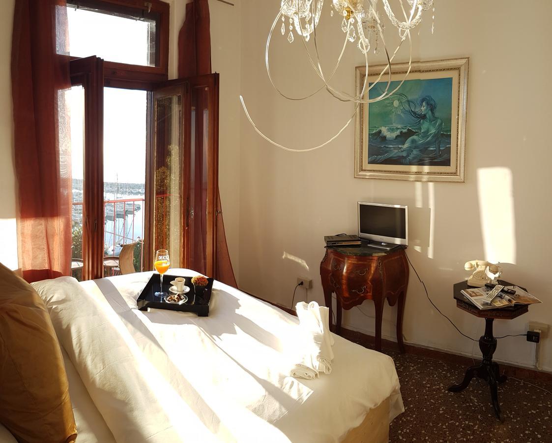 Hotel Mignon Trieste Exterior foto