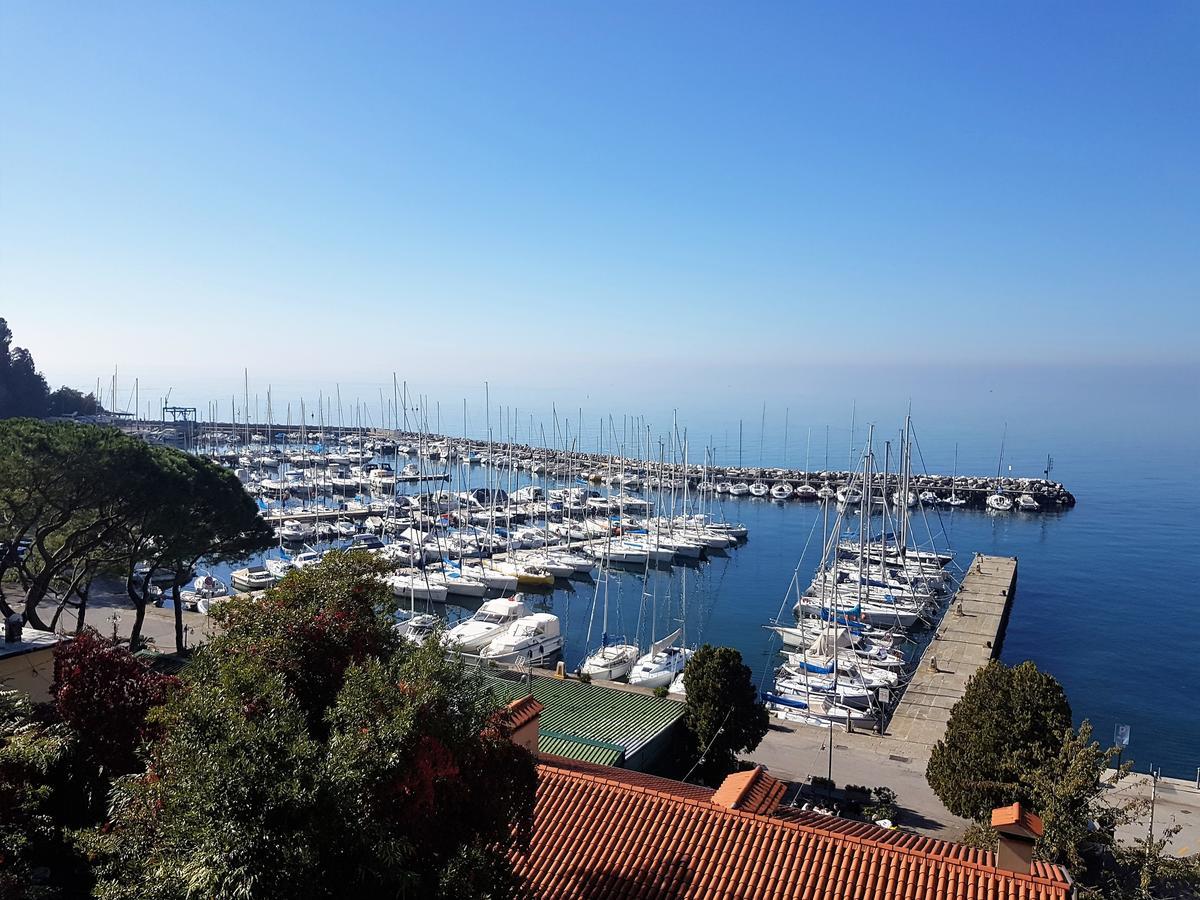 Hotel Mignon Trieste Exterior foto