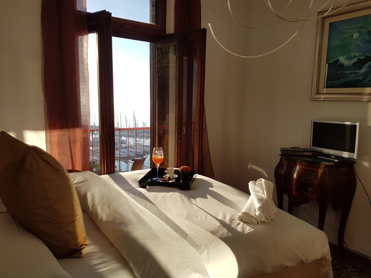 Hotel Mignon Trieste Exterior foto